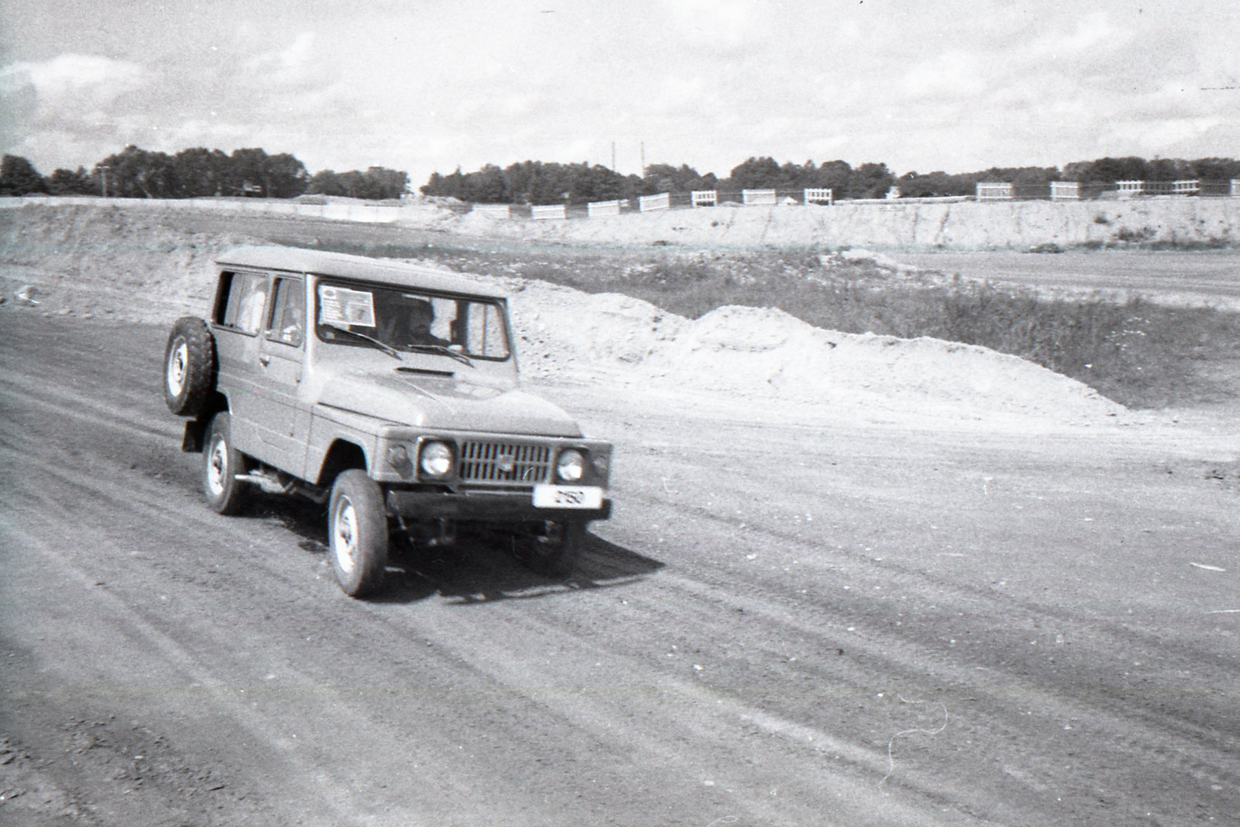 Автомодельное бюро: "Москвич-2150"
