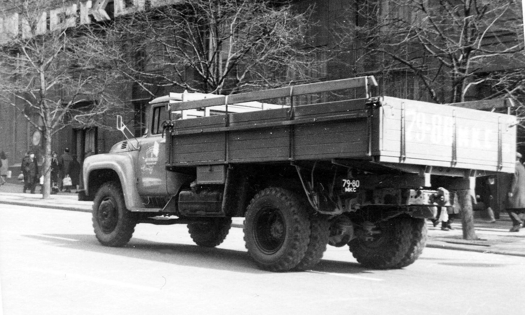 выпуска с февраля 1971 года до